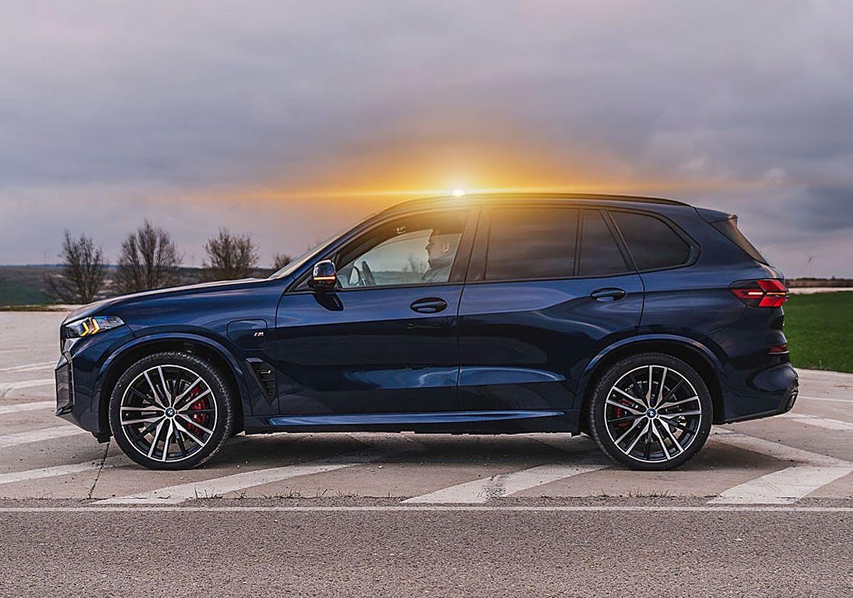 Imagen principal - Innovación burgalesa en seguridad vial con la nueva baliza V16 Conectada Hero Driver LED