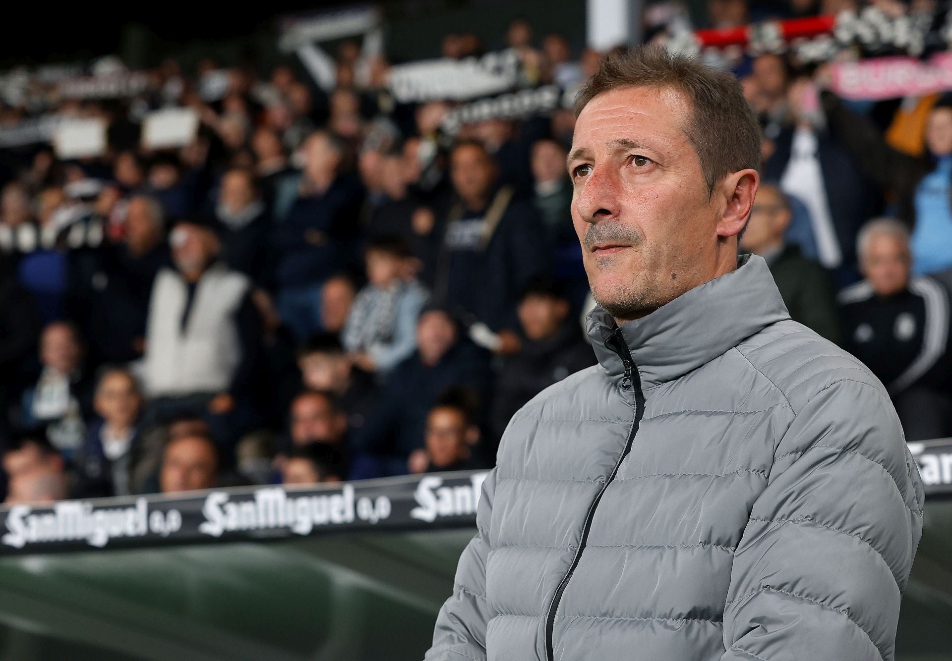 El Burgos CF - Granada CF, en imágenes