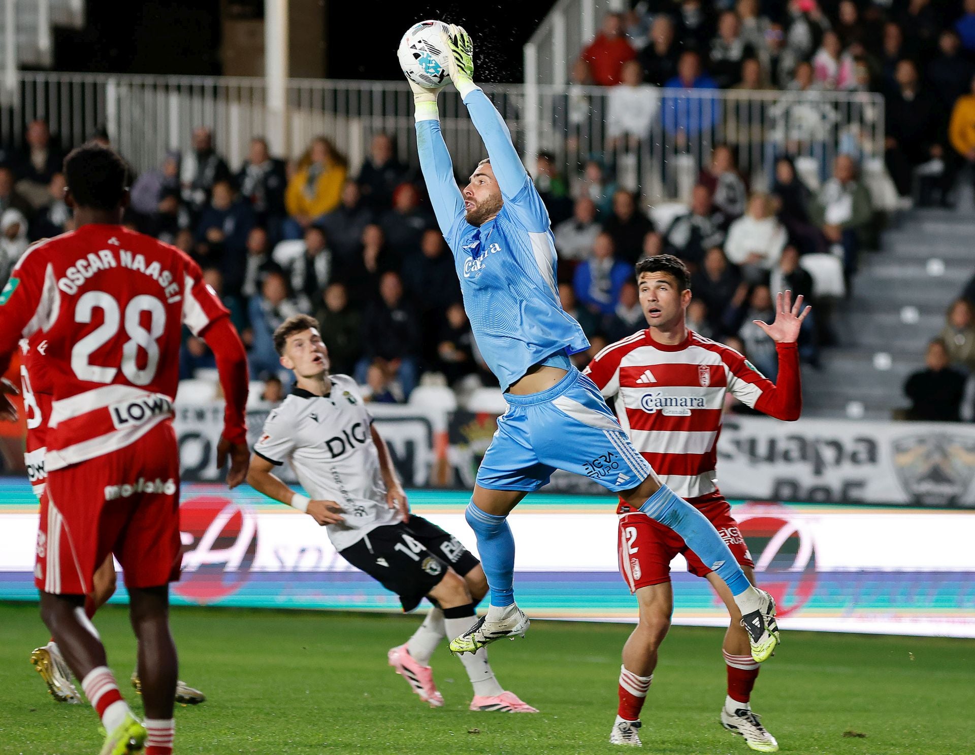 El Burgos CF - Granada CF, en imágenes