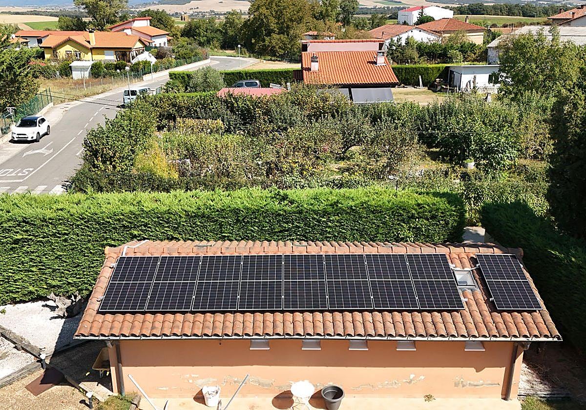 Imagen principal - Te contamos cómo pagar 0 euros en tu factura de la luz