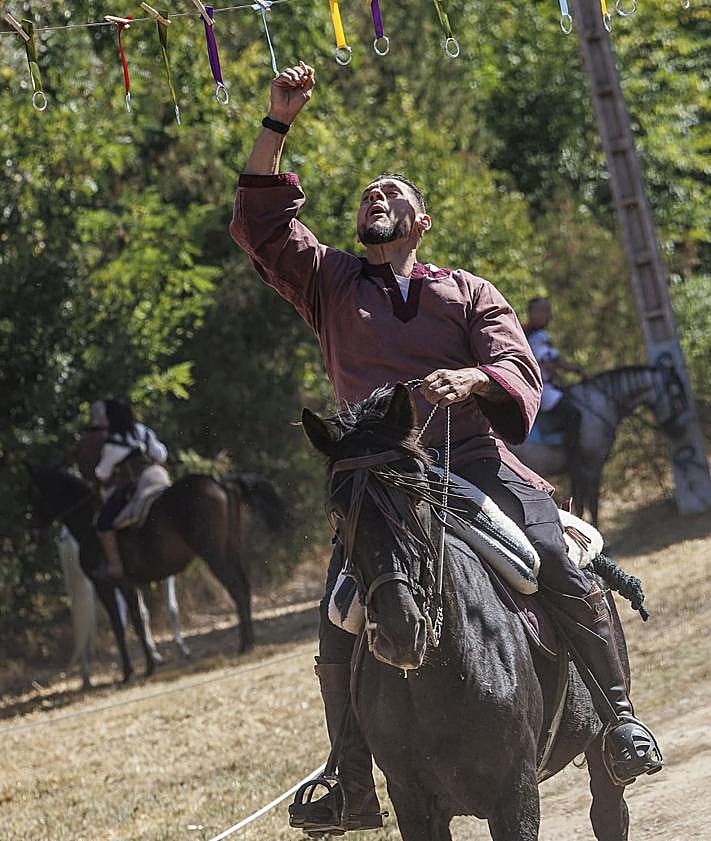 Imagen secundaria 2 - Imágenes de las actividades de esta mañana en Fuentes Blancas.
