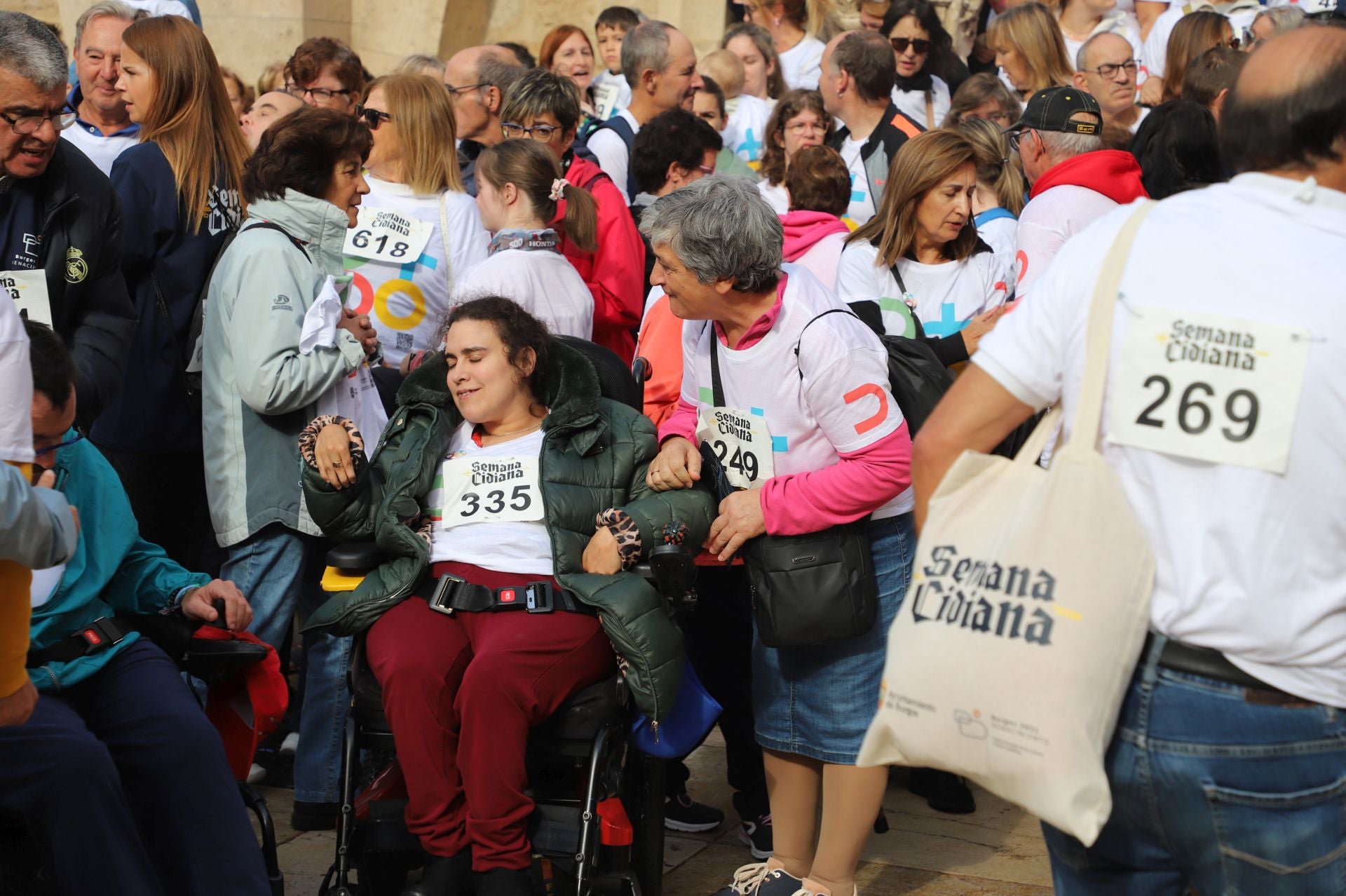 La I Marcha Cidiana celebrada en Burgos, en imágenes