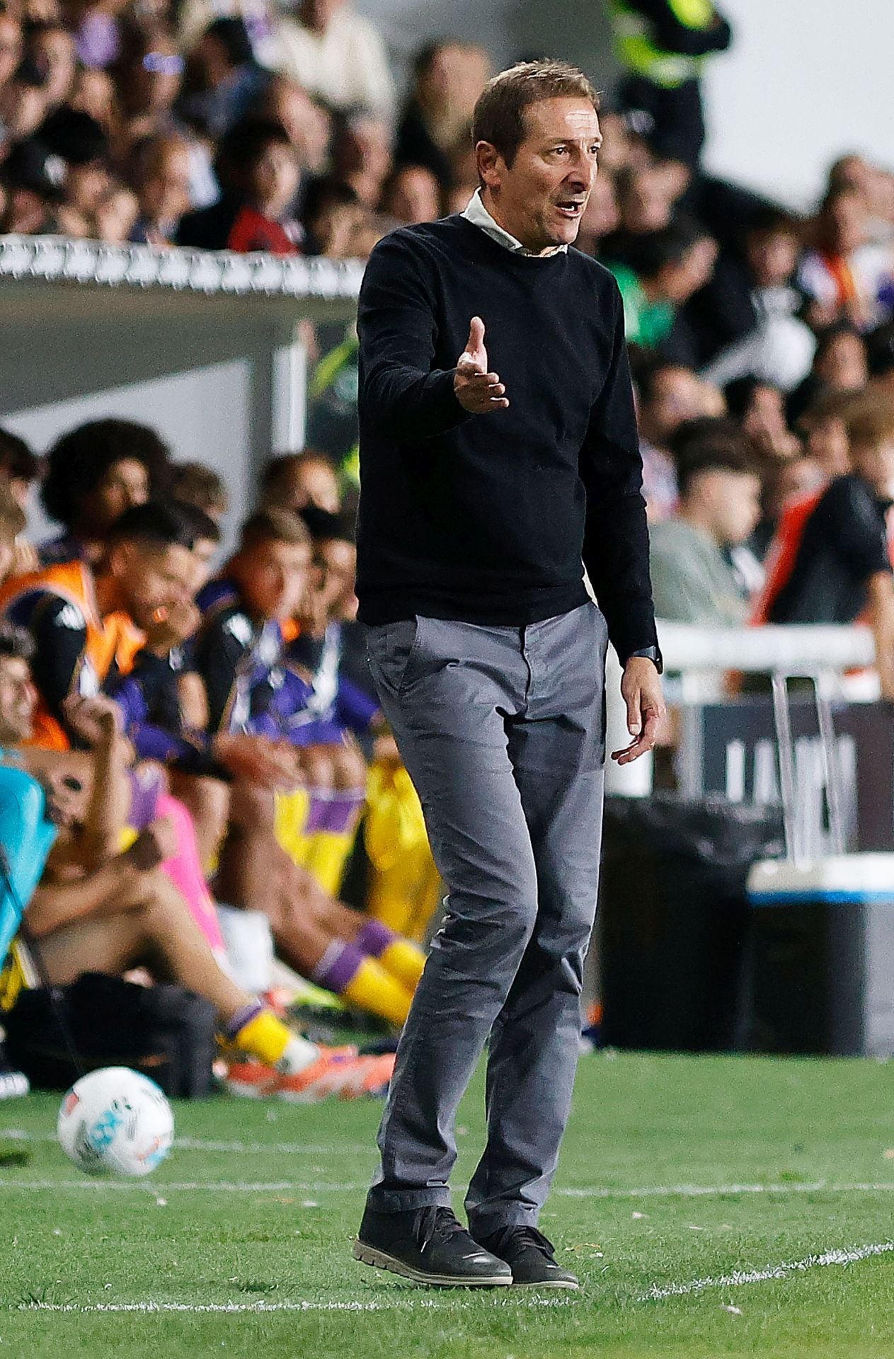 El derbi entre el Burgos CF y el Real Valladolid, en imágenes