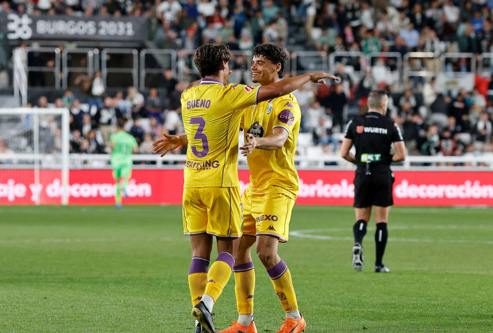 El derbi entre el Burgos CF y el Real Valladolid, en imágenes