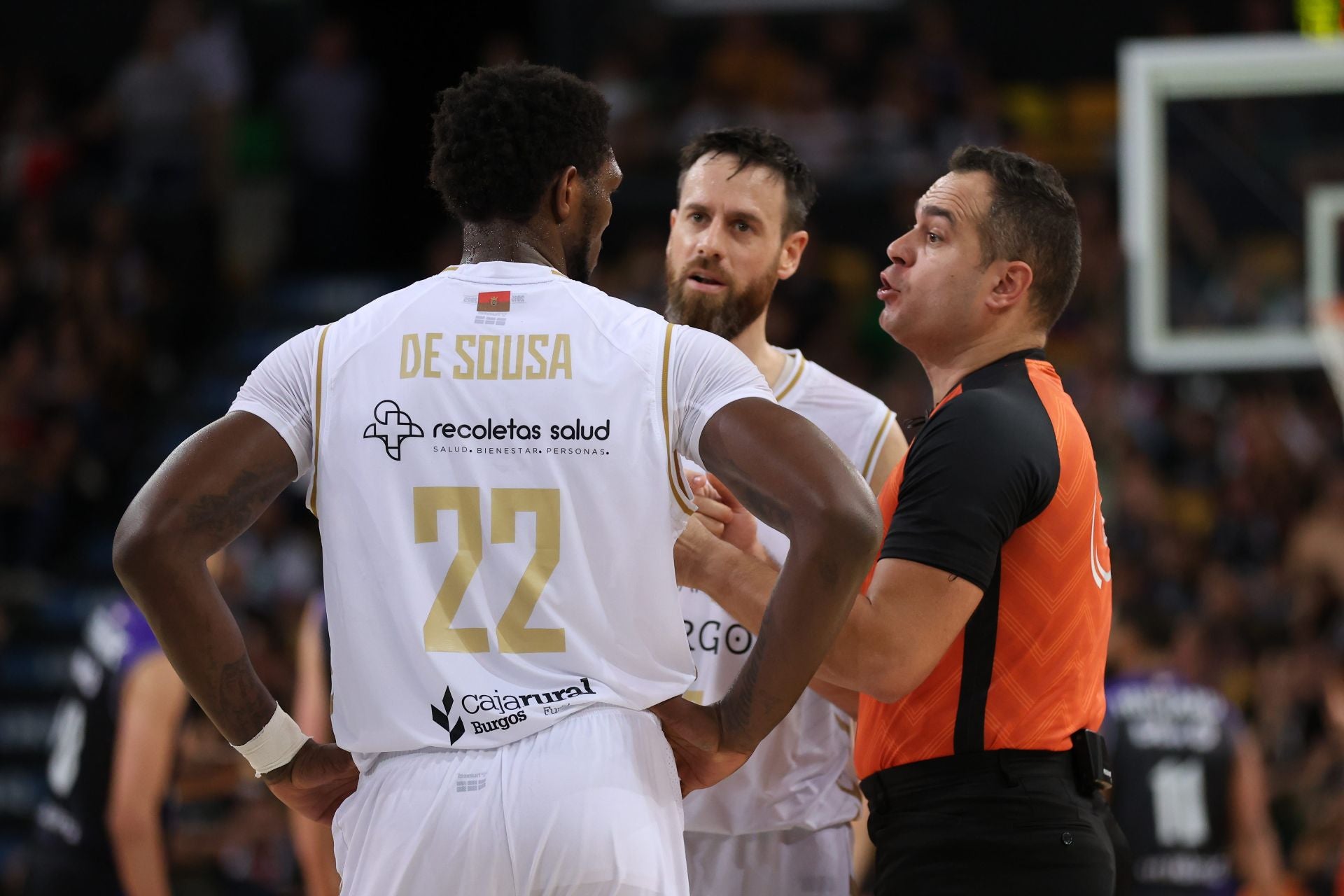 El encuentro del San Pablo Burgos frente al Bilbao Basket, en imágenes