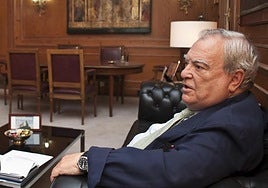 Luis Ángel de la Viuda en una visita a la Diputación.