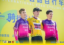 Clément Alleno, García Pierna y Antonio Angulo, en el podio de la general.