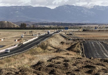 Dos años y medio de retraso para el único tramo en obras de la A-12 en Burgos
