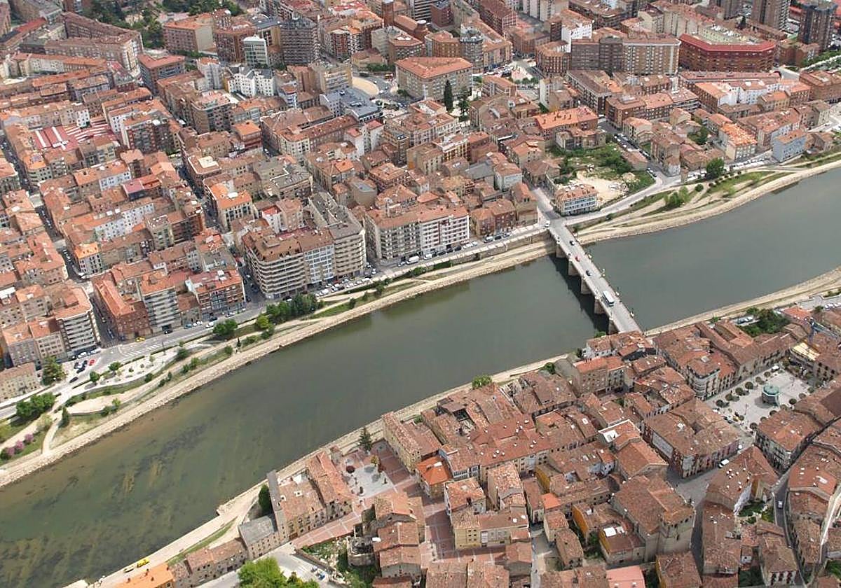 Río Ebro a su paso por Miranda.