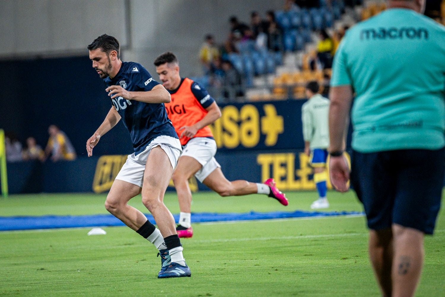 La victoria del Burgos CF en Cádiz, en imágenes