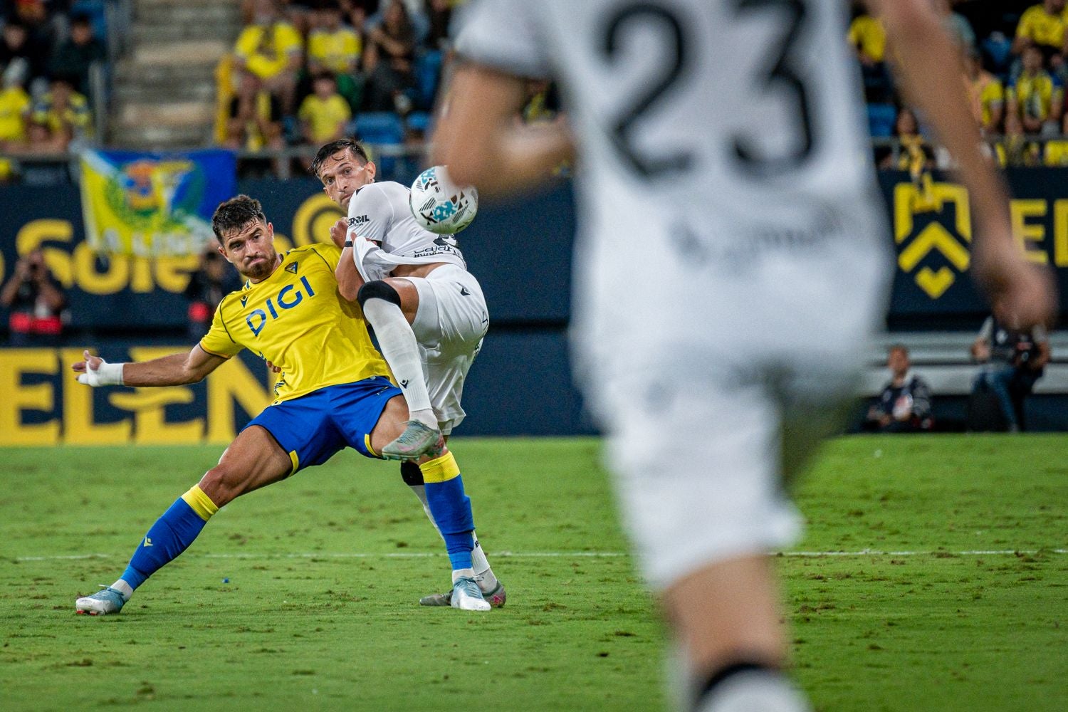 La victoria del Burgos CF en Cádiz, en imágenes