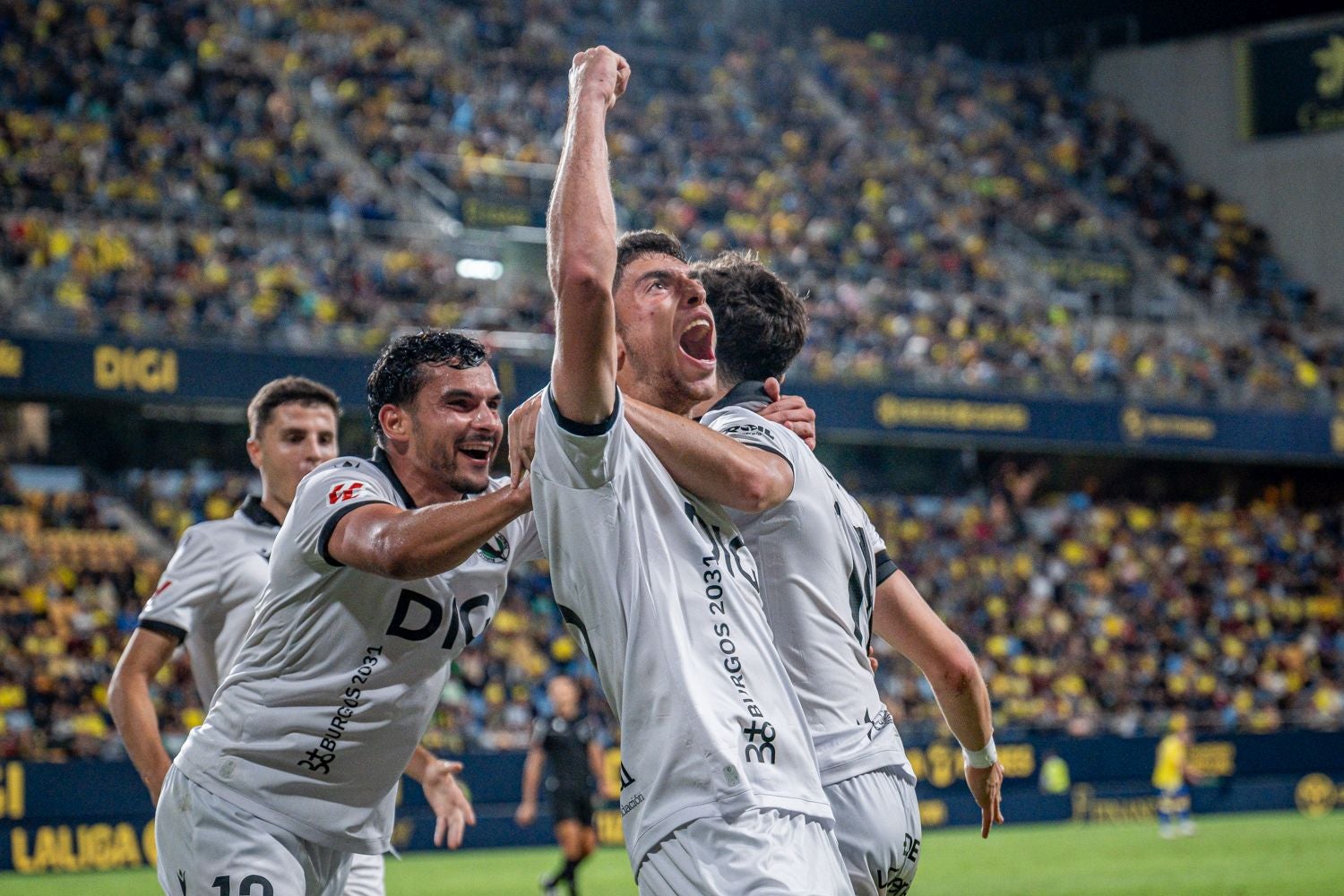 La victoria del Burgos CF en Cádiz, en imágenes