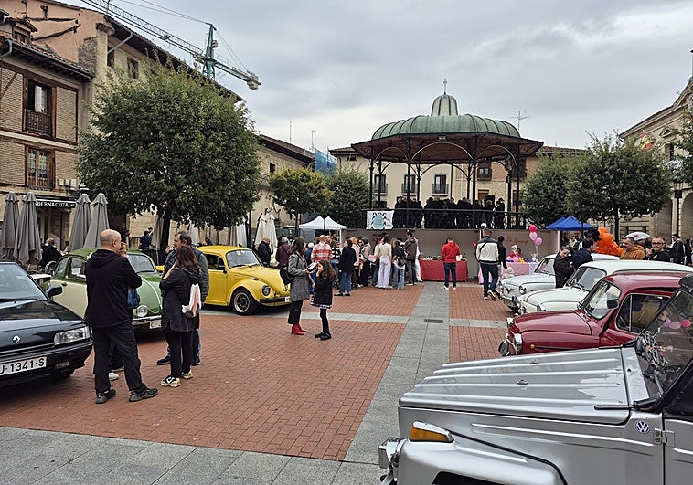 La exhibición de coches clásicos fue un gran atractivo