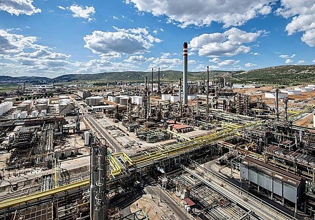 Complejo industrial de Puertollano (Ciudad Real) de Repsol para el reciclaje de espumas de colchones.