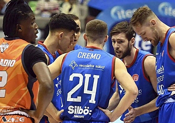 Imagen de un partido del San Pablo Burgos, en la temporada pasada.