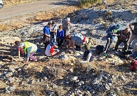 Excavaciones en el Geoparque Las Loras.