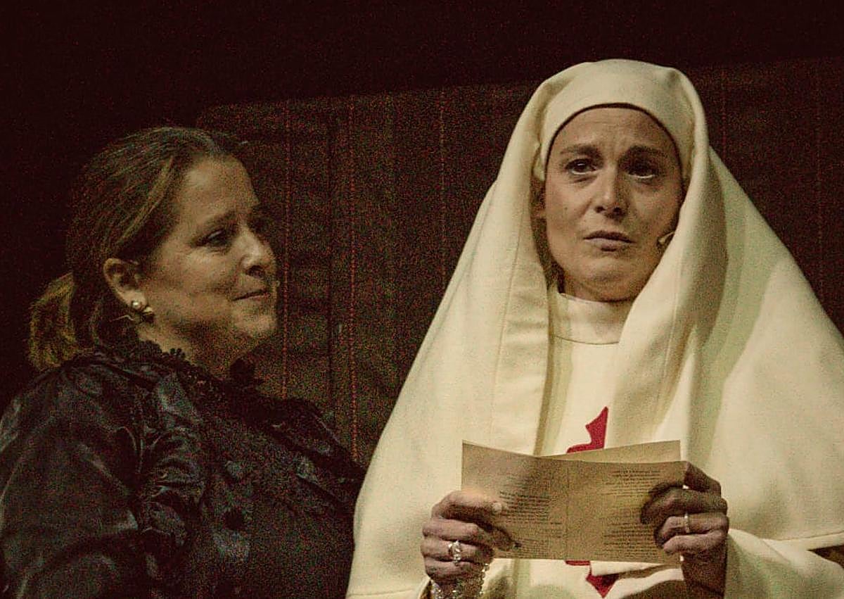 Imagen secundaria 1 - Representación de 'Don Juan Tenorio' en Arcos de la Llana, Burgos.