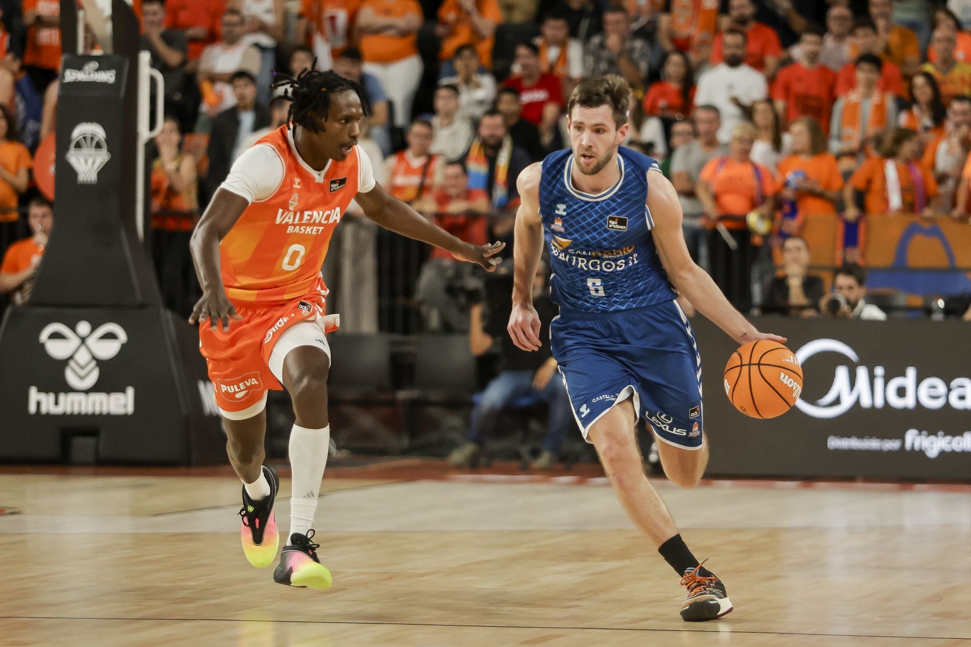 La derrota del San Pablo frente al Valencia Basket en imágenes