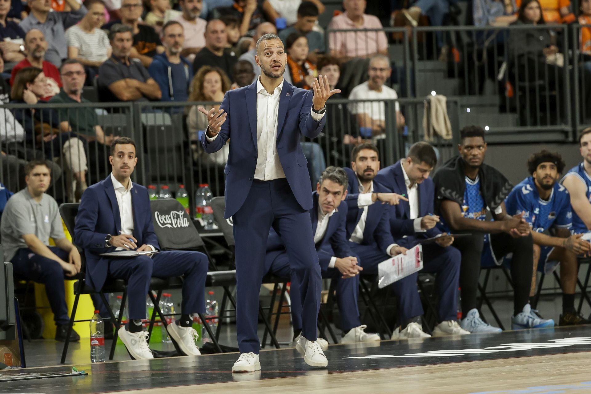 La derrota del San Pablo frente al Valencia Basket en imágenes