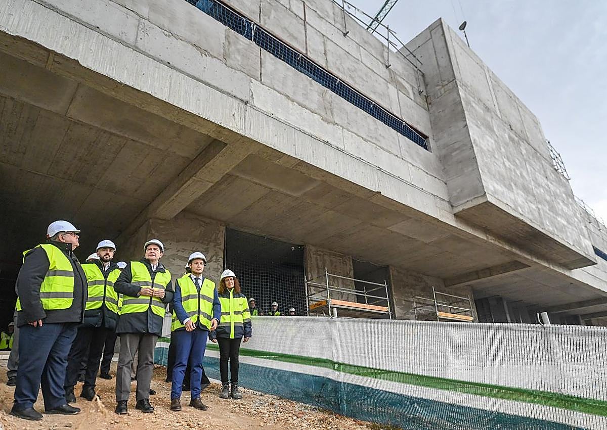 Imagen secundaria 1 - El hospital de Aranda avanza con una inversión de 120 millones para convertir a Burgos en referente sanitario