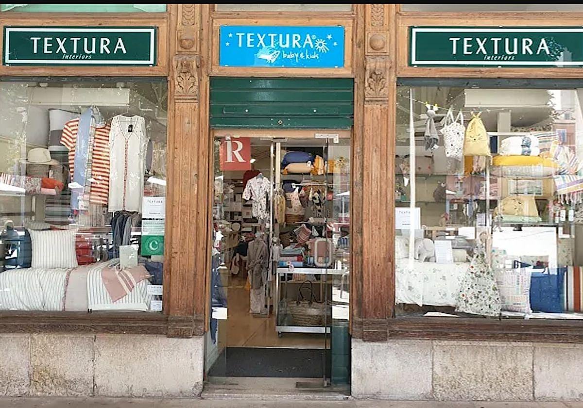 Imagen principal - Textura: Tres décadas vistiendo los hogares burgaleses con armonía, calidez y estilo