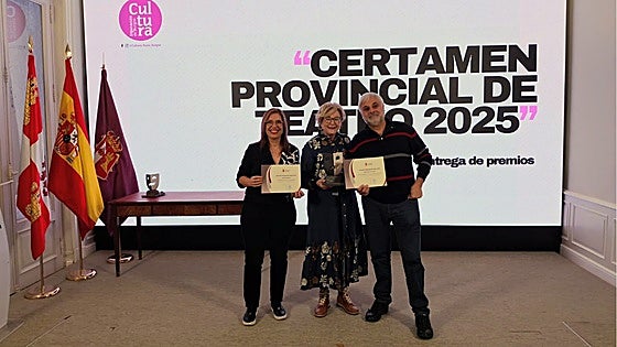 Doble reconocimiento para el Cuadro Artístico Mirandés en el Certamen Provincial de Teatro