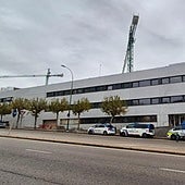 Edificio de Policía y Bomberos de Burgos en obras.