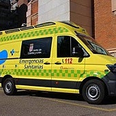 Imagen de archivo de una ambulancia en Burgos
