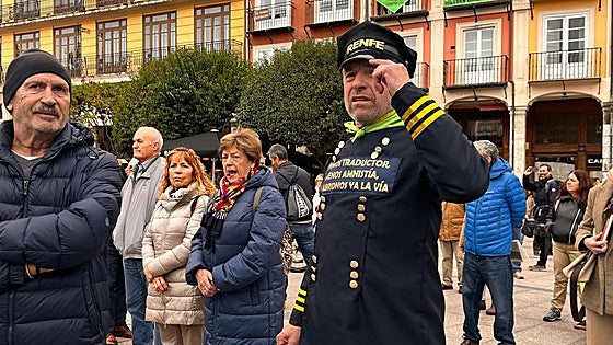 Así ha sido en imágenes la protesta por la reapertura del Tren Directo