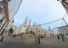 Recreación del palacio arzobispal en la plaza del Rey San Fernando con la Catedral de Burgos detrás.