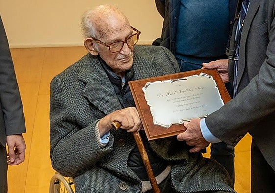 Basilio Ordóñez, pediatra de Burgos de 104 años.