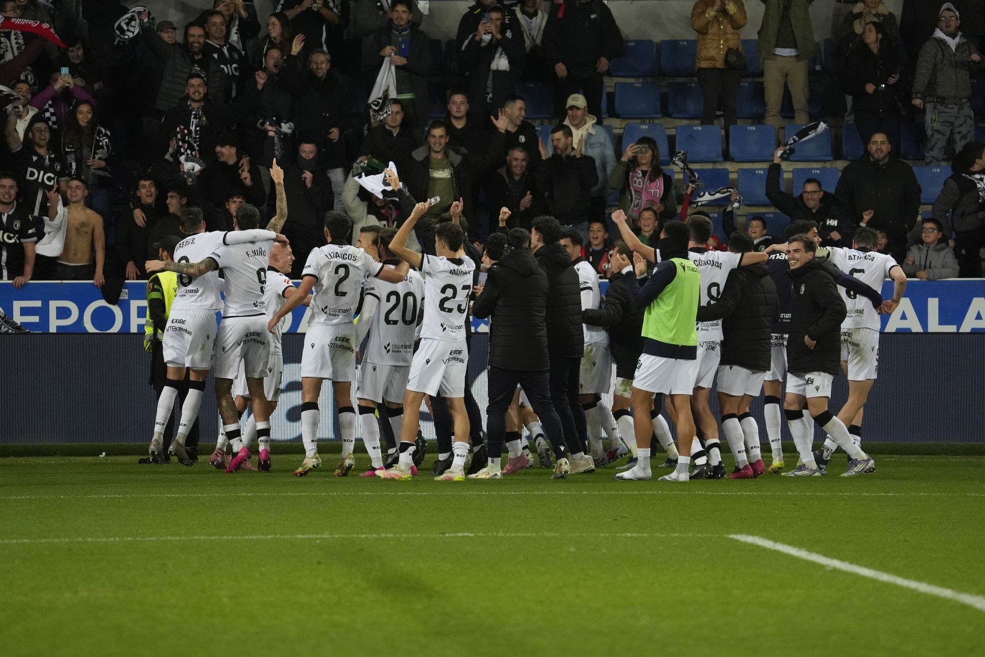 Todas las imágenes del derbi burgalés entre el Mirandés y el Burgos