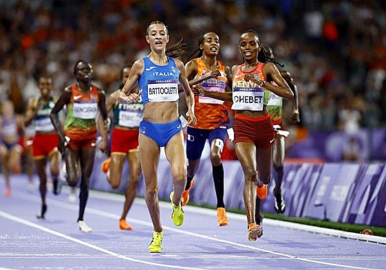 La italiana Nadia Battocletti, en una prueba de 10.000 metros.