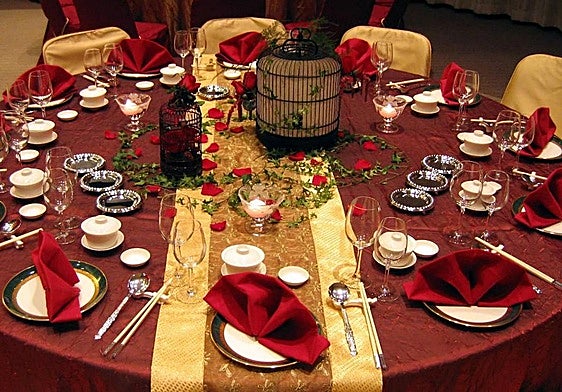 Los restaurantes de Burgos cuelgan el cartel de 'no hay mesas' para Navidad