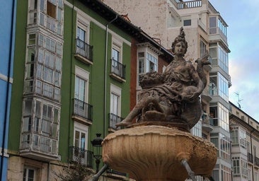 El mito del renacer que está representado en una misteriosa figura de Burgos