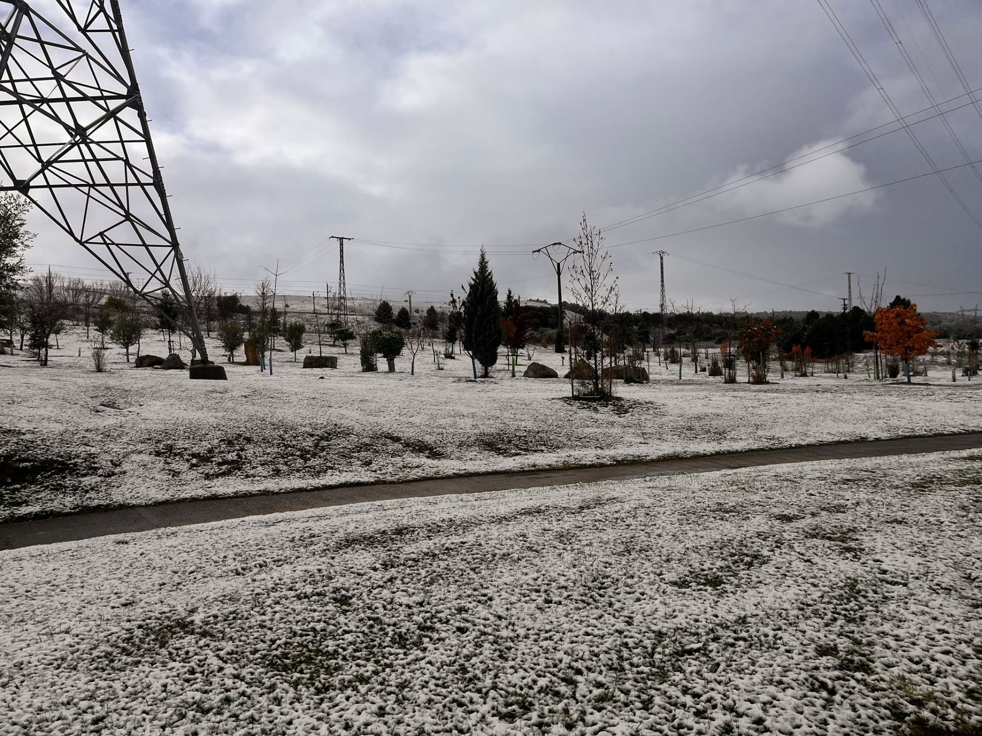 Las imágenes de la nieve que ha caído en Burgos