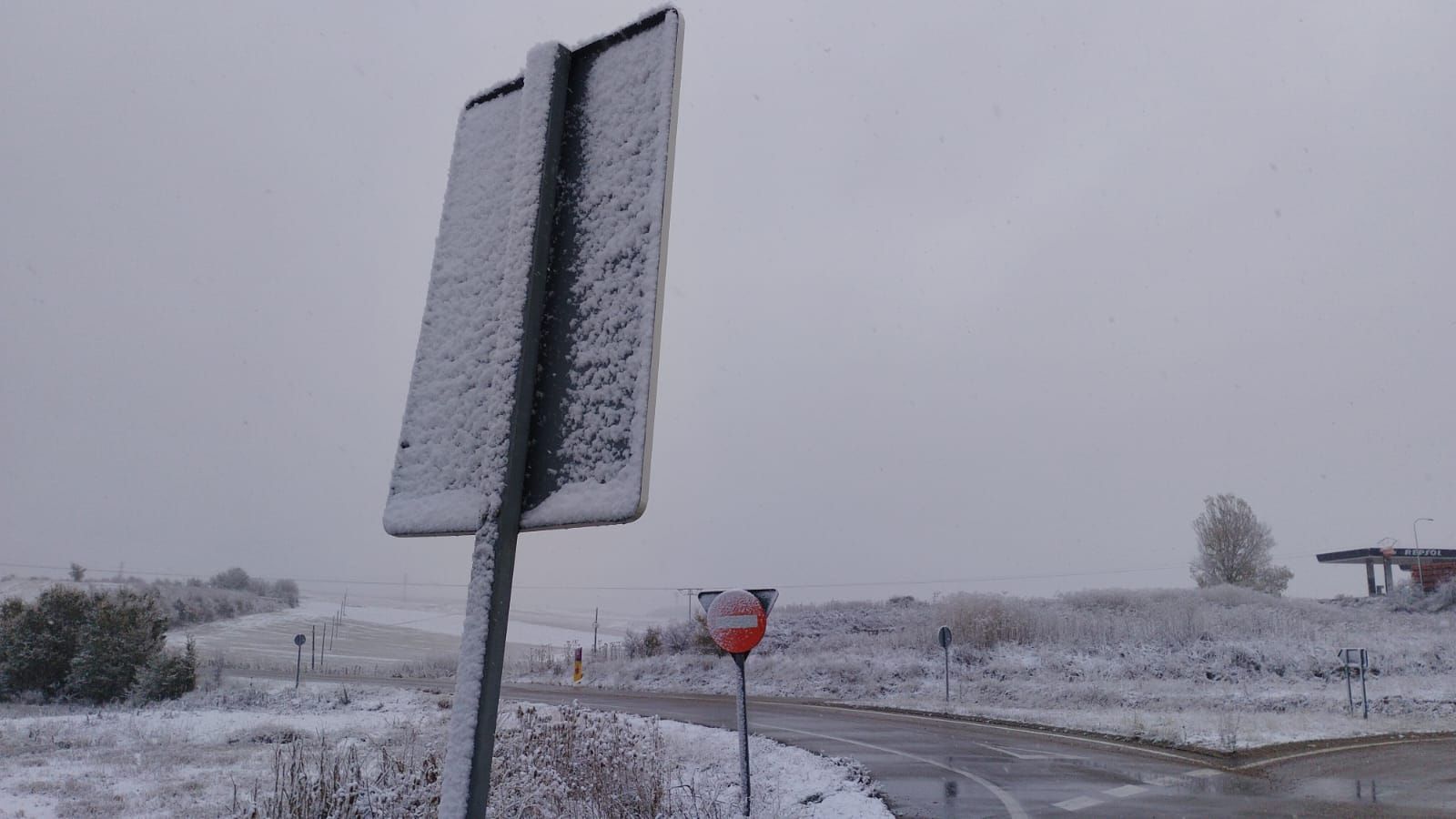 Las imágenes de la nieve que ha caído en Burgos