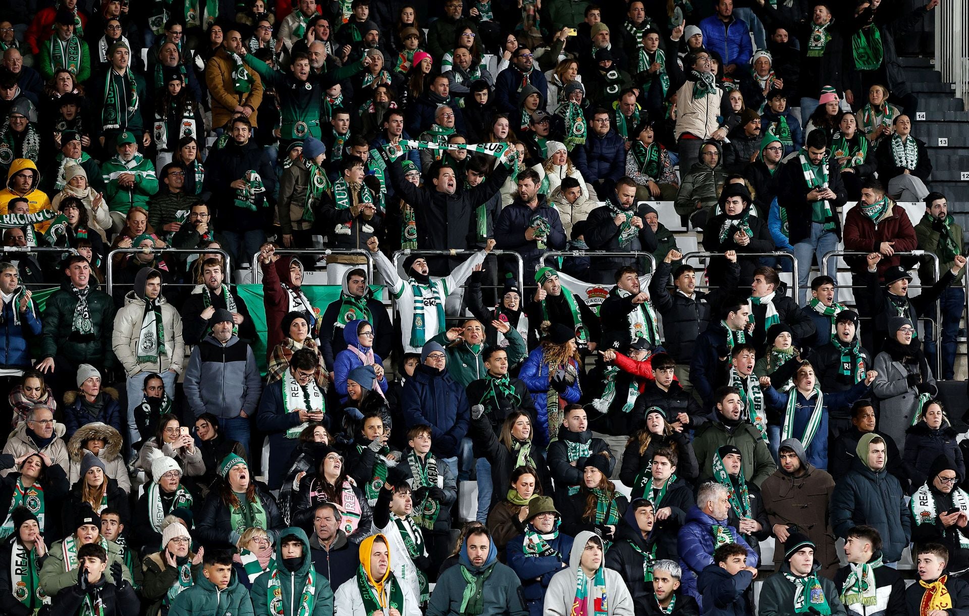 La derrota del Burgos CF frente al Racing, en imágenes