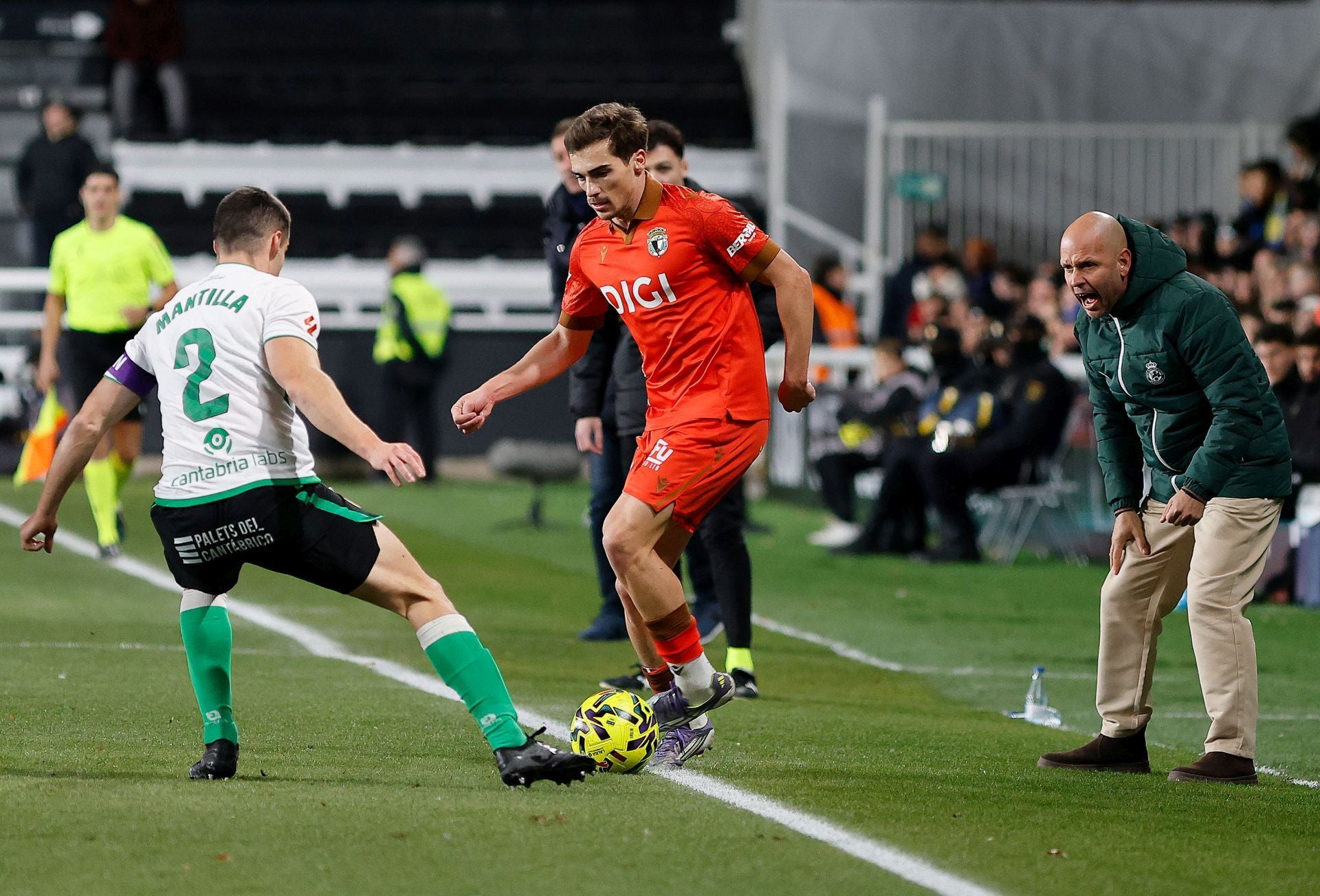 La derrota del Burgos CF frente al Racing, en imágenes