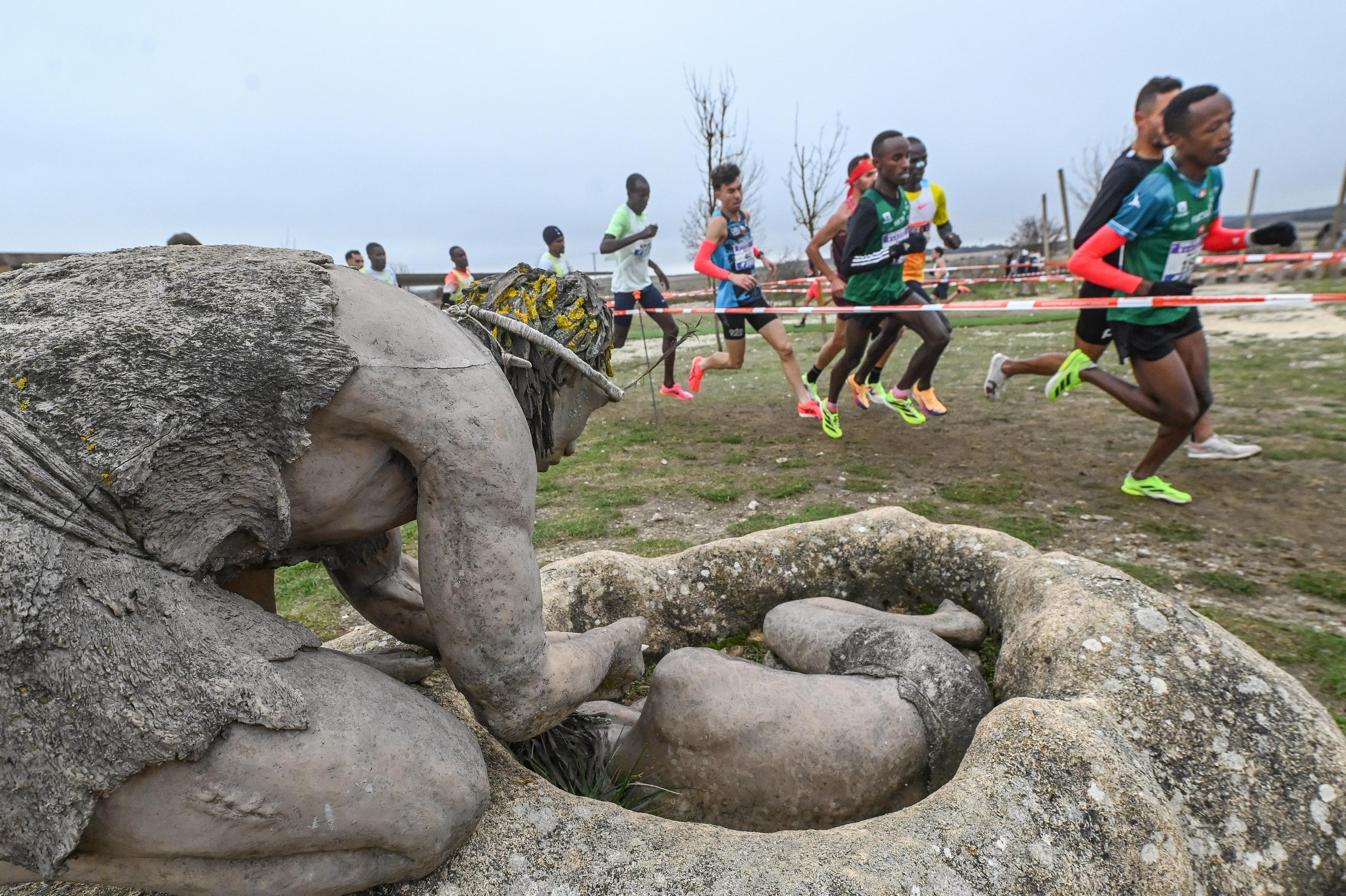 El Cross de Atapuerca celebrado en Burgos, en imágenes