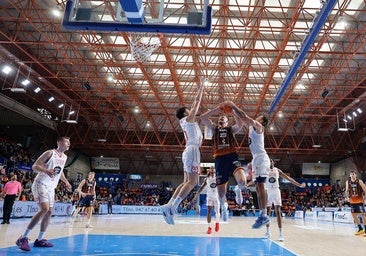 El Tizona cae frente a Club Ourense Baloncesto antes del parón FIBA