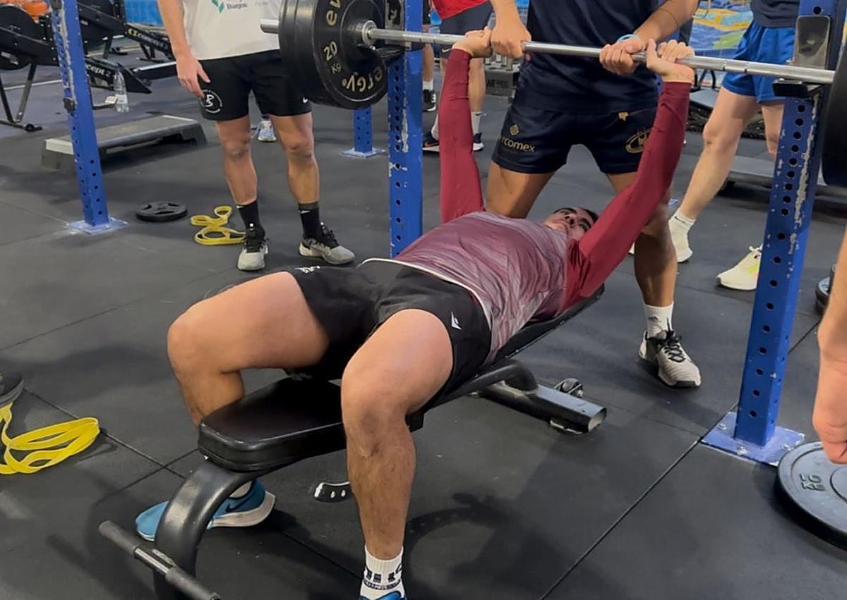 Imagen secundaria 1 - Centro Be Up Burgos, centro deportivo de referencia