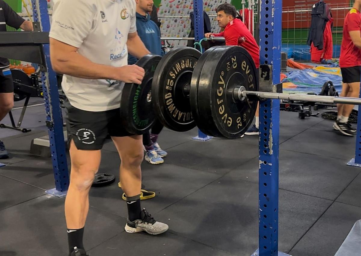Imagen secundaria 1 - Centro Be Up Burgos, centro deportivo de referencia