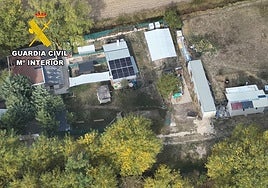 Imágenes de la Guardia Civil de Burgos de las construcciones ilegales.