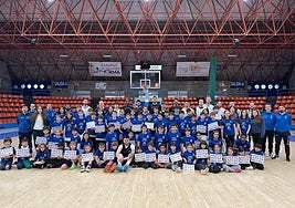 Participantes en una edición anterior del Campus Solidario de Navidad, 'San Pablo Fundación la Caixa'.