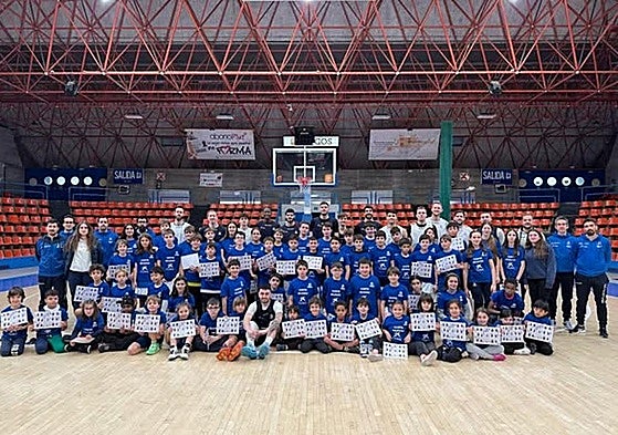 Participantes en una edición anterior del Campus Solidario de Navidad, 'San Pablo Fundación la Caixa'.