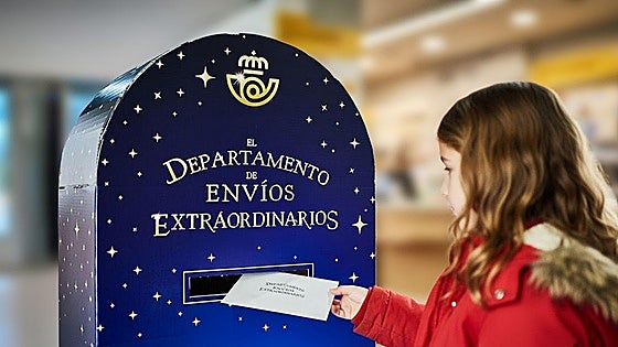 Llegan a Burgos los buzones mágicos para enviar las cartas a Papá Noel y los Reyes Magos