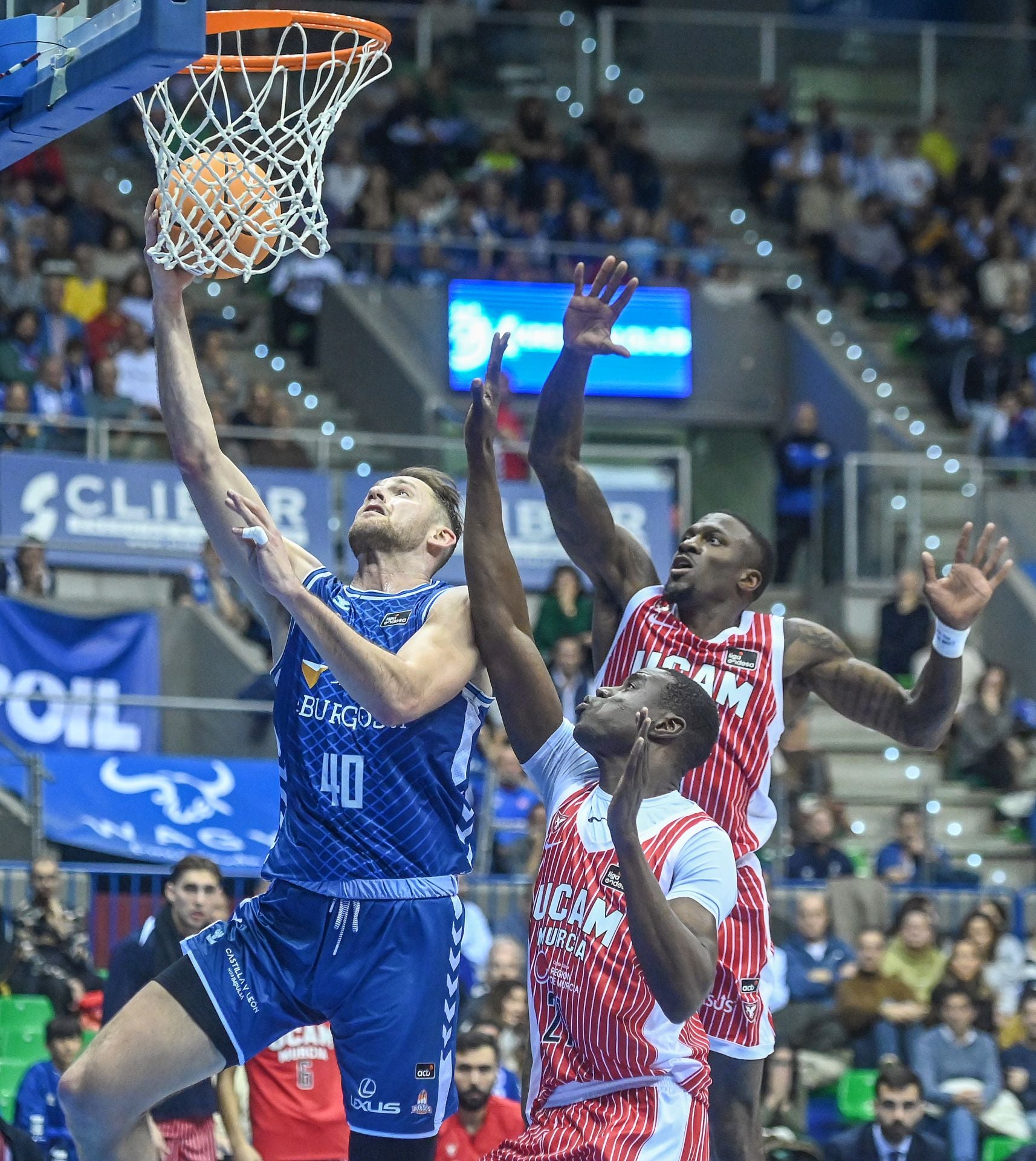 La derrota del San Pablo Burgos, en imágenes
