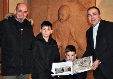 La muestra de las puertas de Antonio López cierra la primera semana con 10.040 visitantes