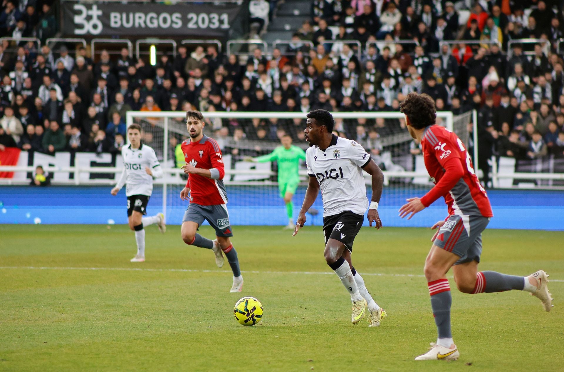 La derrota del Burgos CF contra el Albacete, en imágenes
